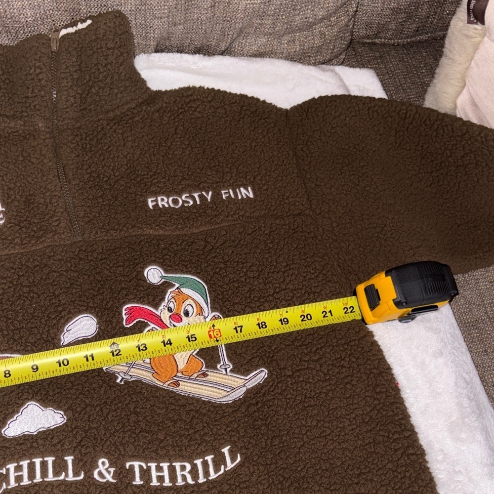 Disney Chip&Dale Embroidered Unisex Sherpa 3/4 Zip Pullover Gently Loved L - Picture 3 of 11